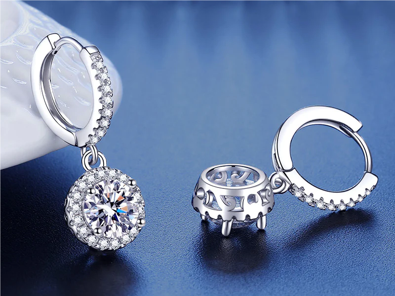 Exploring the Best Moissanite Earrings: Choosing the Perfect Style and Design